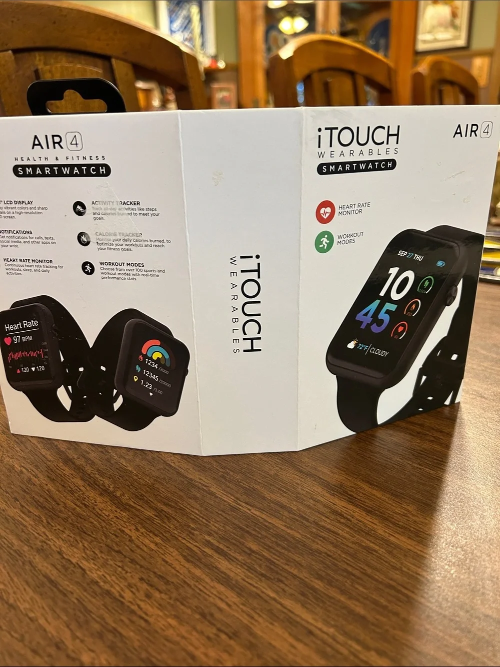 Air 4 Smartwatch in Black